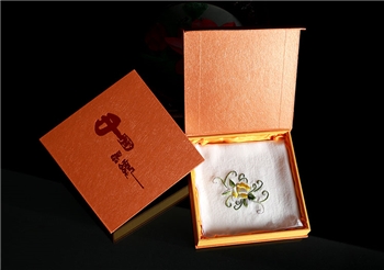 真丝绣花小手帕方巾出国礼品工艺品纯手工